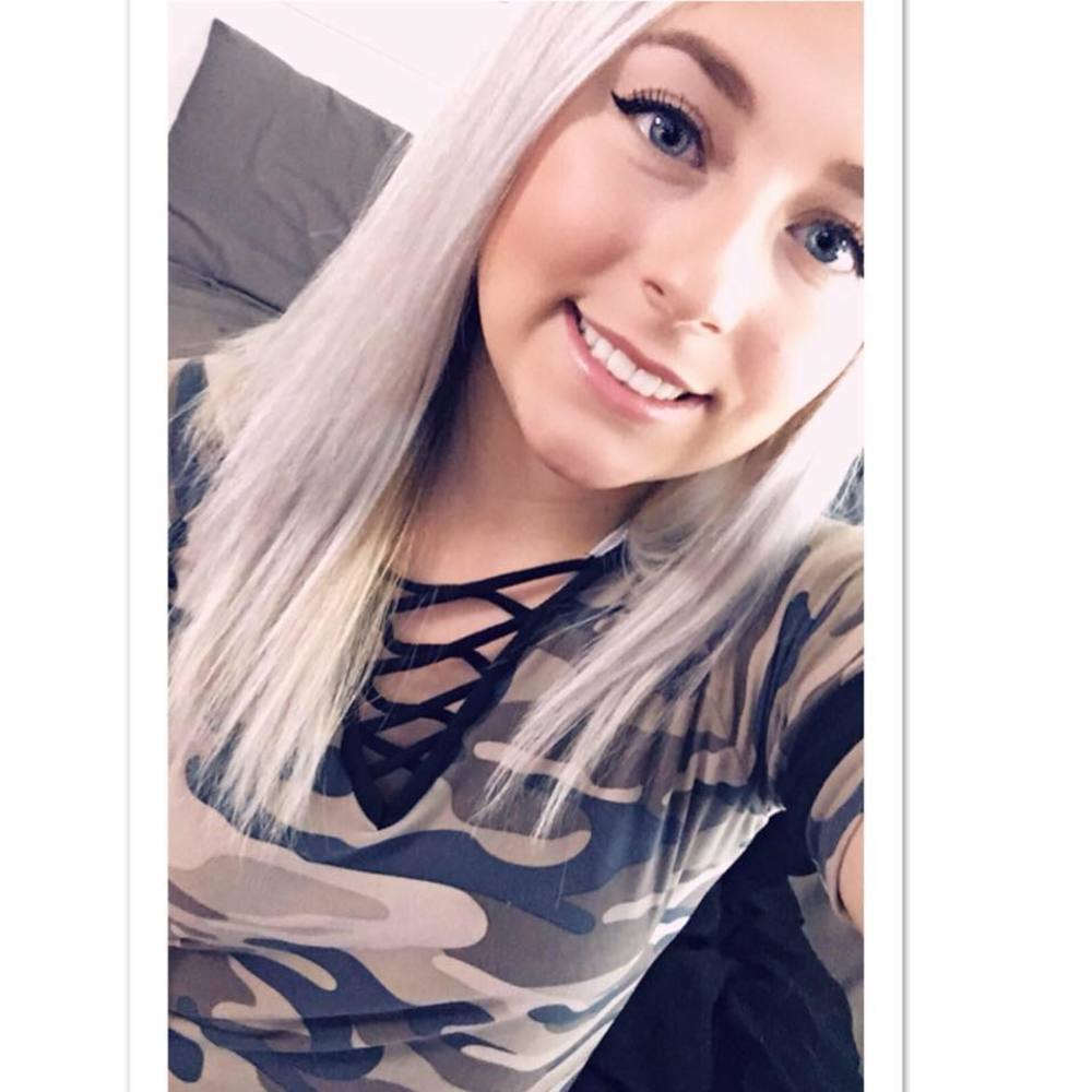 Meet your Posher, Whitney
